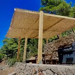 Robinson Crusoe Eco Bay Apartman